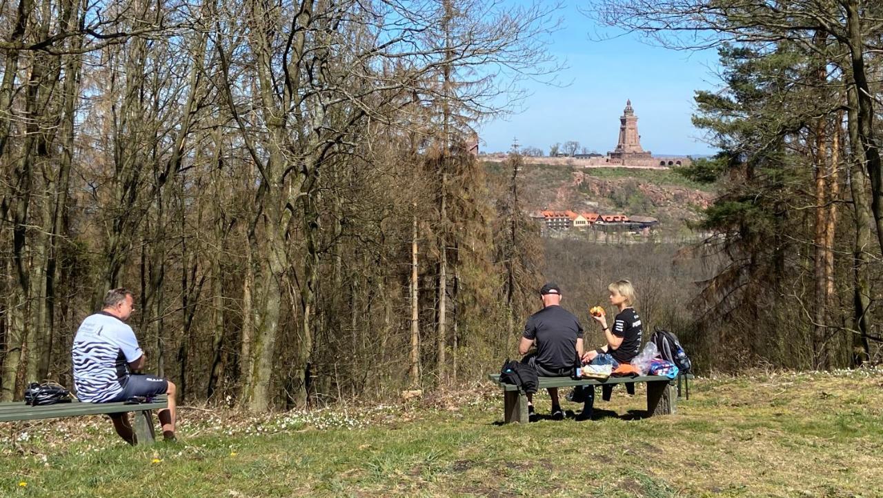 Burghof Kyffhaeuser Bad Frankenhausen Bagian luar foto